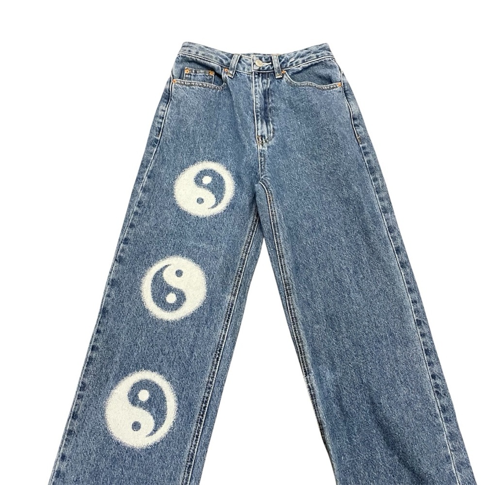 PacSun Blue 90’s Boyfriend Yin Yang Women’s Jeans Size Waist 23 Inseam 32 - Picture 2 of 11